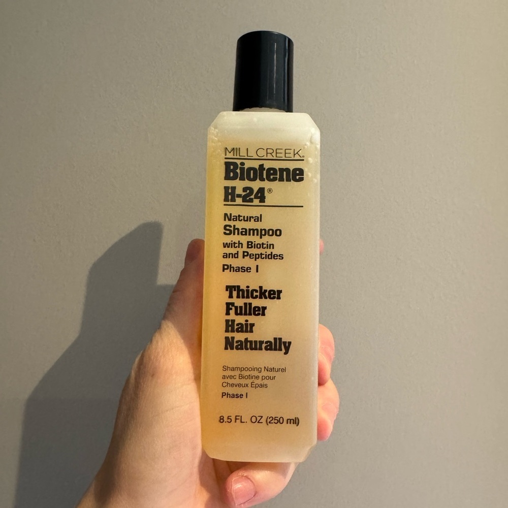 Mill Creek Biotene H-24 Shampoo 90% Full